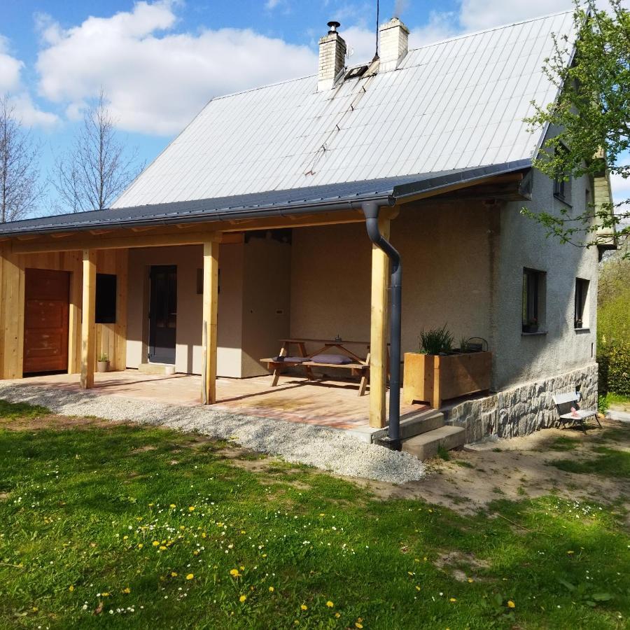 V Sadu Stara Cervena Voda